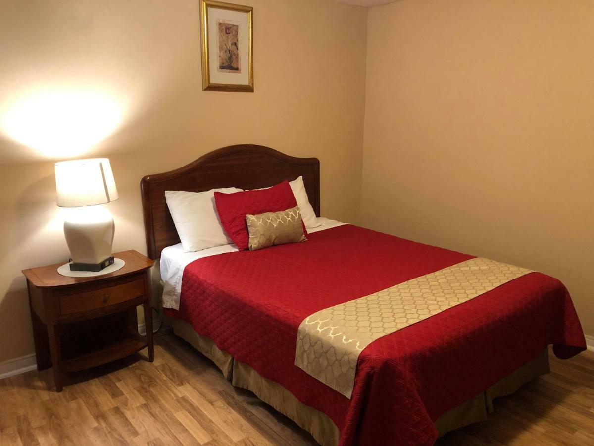 Niagara Inn & Suites Экстерьер фото