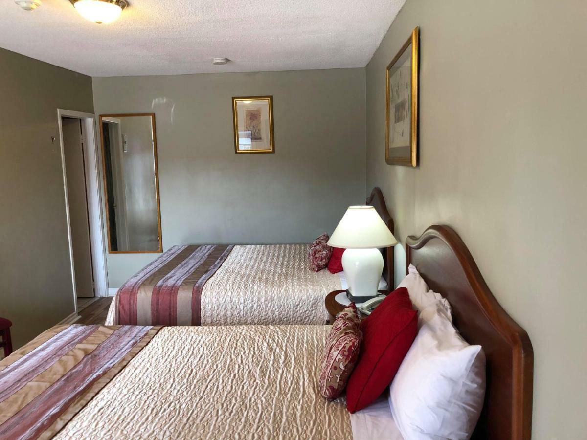 Niagara Inn & Suites Экстерьер фото